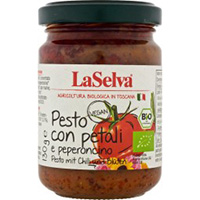 La Selva Pesto mit Chili und Blüten